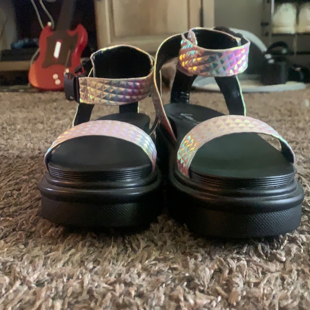 Holo platforms✨